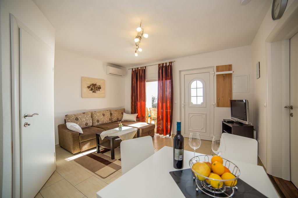Apartament Kati *
